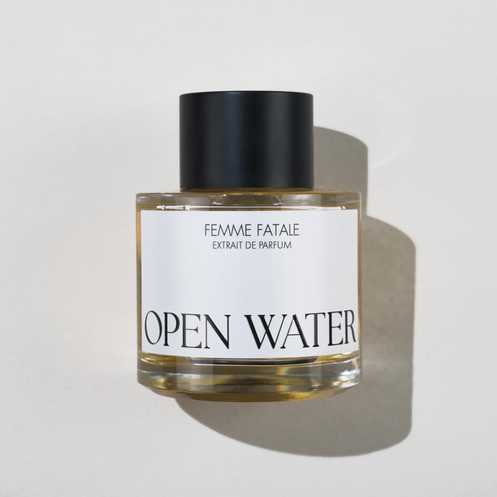 Yves Saint Laurent Black Opium - Femme Fatale Perfume