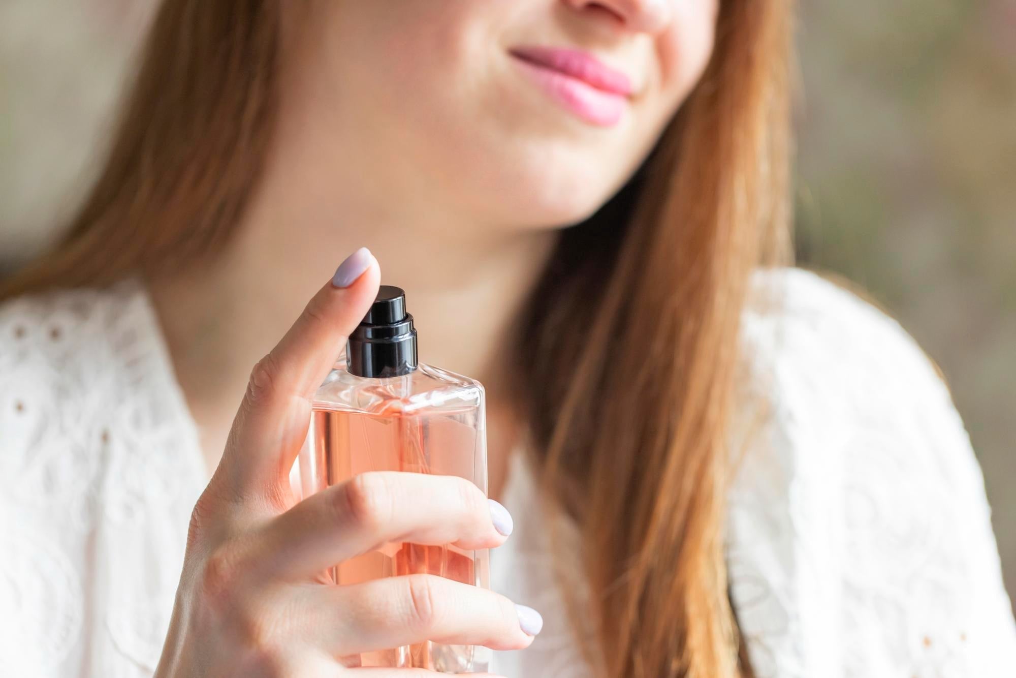 Travel with Scents: Best Ones for Vacation Perfumes